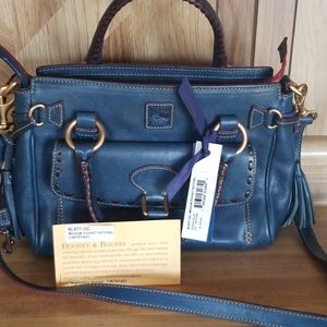 Dooney and Bourke medium pocket satchel - UWT
